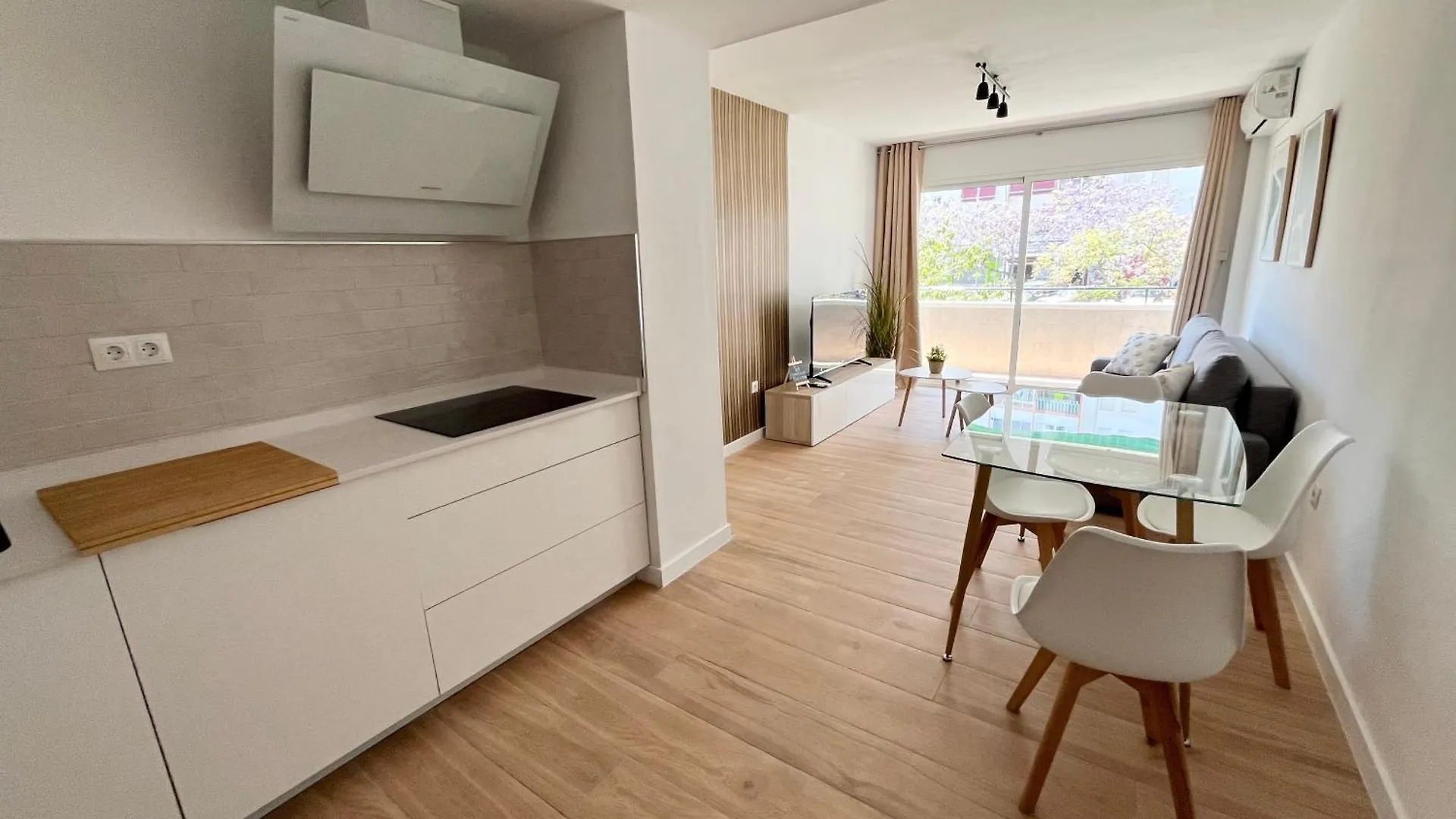 Benalmadena Home - Urbanizacion Bejar联系方式